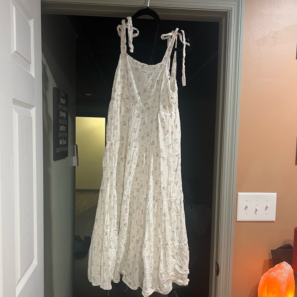 Floral midi dress from red dress